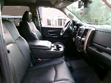 2015 Ram 3500 Laramie 6.7 CUMMINS | DIESEL | LEATHER - Photo 11