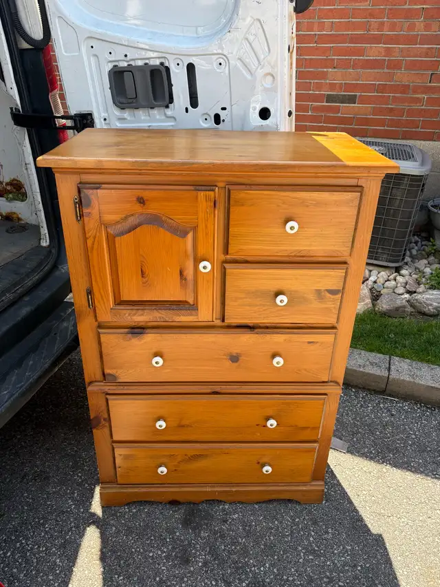 Free delivery used antique Wooden Dresser