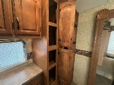2010 CHAPARRAL 270RKS, REAR KITCHEN, COUPLES UNIT - Photo 18