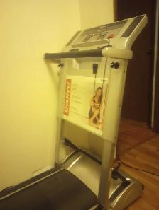 Tempo Evolve folding treadmill - Photo 2