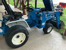 FORD DIESEL TRACTOR WITH 3 point hitch - Photo 3