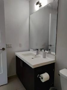 Master bedroom for rent - Vaughan - VMC - Hwy7 - Photo 4