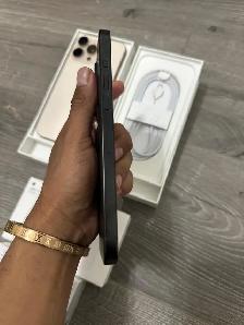 iPhone 16 Pro Max 512gb Airpods Pkg/Delivery - Photo 2