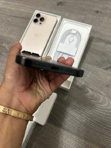 iPhone 16 Pro Max 512gb Airpods Pkg/Delivery - Photo 5