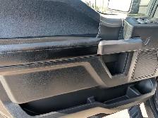 2015 Ford F-150 XLT SPORT 4X4 CREW CAB WITH 3.5L V6 ECO BOOST! - Photo 10