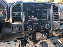 2015 Ford F-150 XLT SPORT 4X4 CREW CAB WITH 3.5L V6 ECO BOOST! - Photo 12