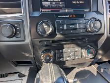 2015 Ford F-150 XLT SPORT 4X4 CREW CAB WITH 3.5L V6 ECO BOOST! - Photo 14
