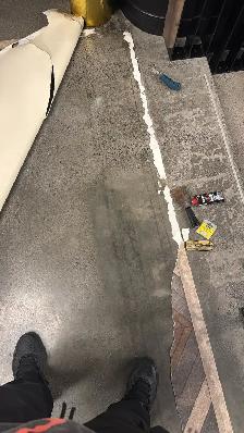Recherche aide pour retirer du tapis – Centre-ville