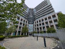 1 BR 1 BATH - 500 SQ FT,  Downtown Toronto, Lake View Condo. - Photo 13