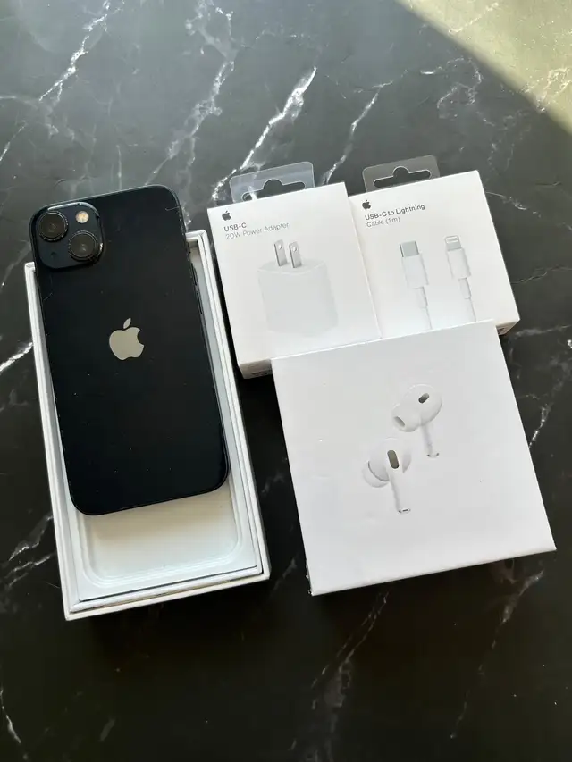 IPHONE 13 128GB AIRPODS PKG/DELIVERY