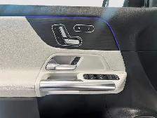 2022 Mercedes-Benz GLA250 4MATIC SUV Extended warranty! Highly e - Photo 11