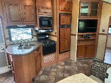 2014 Dutchmen Denali 324LBS 36 ft Fifth Wheel Trailer - Photo 4