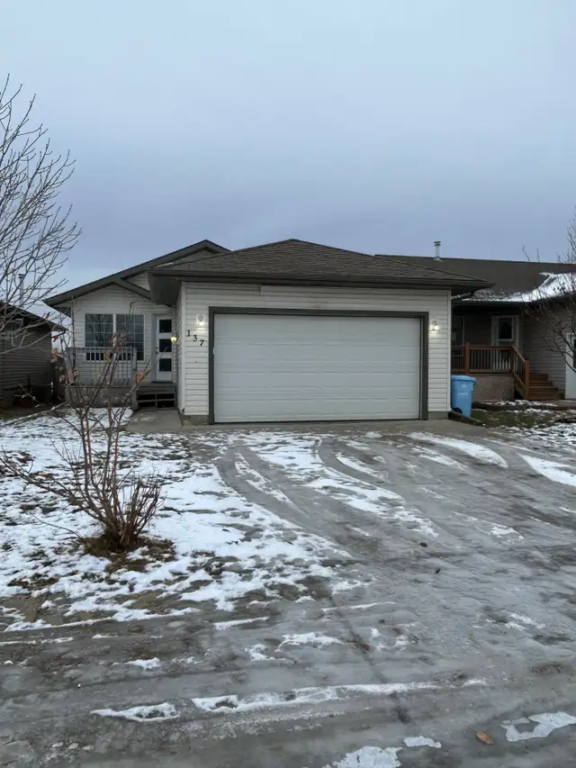 137 Swanson Cr