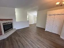 137 Swanson Cr - Photo 2