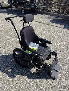TILT WHEELCHAIR 17" DELIVERY INCLUDED