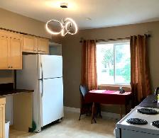CUTE, UPDATED HOUSE IN BOWDEN - Photo 2