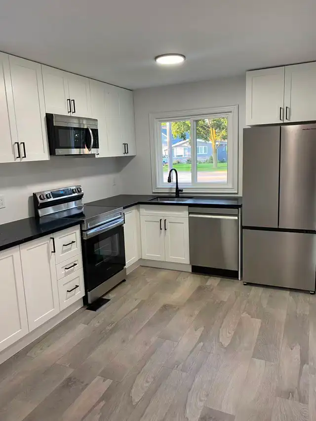 Three Rooms First Floor Unit for Rent in Burlington