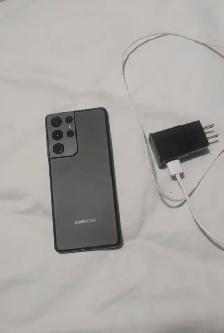 Samsung Galaxy S21 ultra (5G) 128GB Unlocked. - Photo 2