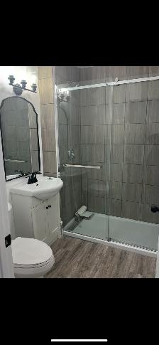 5 BDRM 3 BATH FULLY RENOVATED BUNGALOW - COMING TO GIMLI MARKET - Photo 3