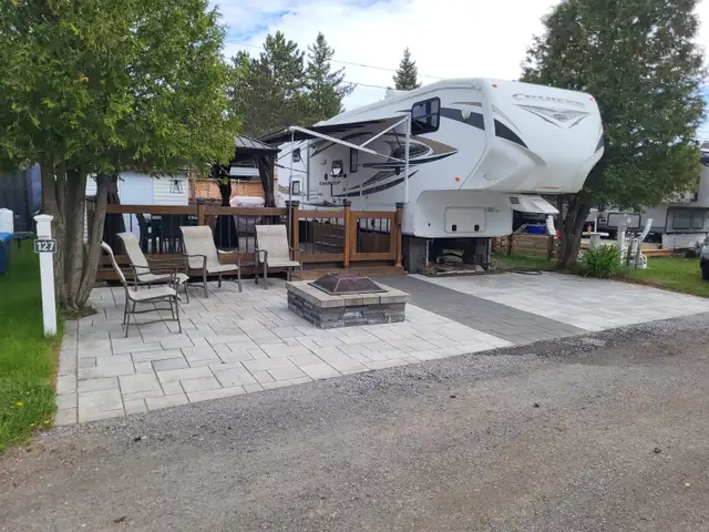 Fifthwheel crossroad cruiser bunkbed camping plage des sable