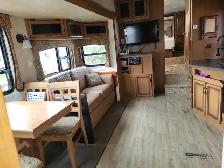 Fifthwheel crossroad cruiser bunkbed camping plage des sable - Photo 9