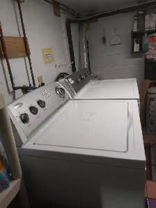 FULLY FURNISHED, BASEMENT ROOM, UTILITIES & HIGH-WI-FI INCLUDED! - Photo 9