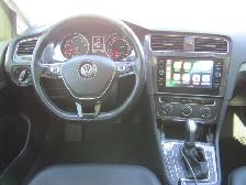 2018 Volkswagen Golf Comfortline w/Tech Pkg / Carplay / Leather - Photo 2
