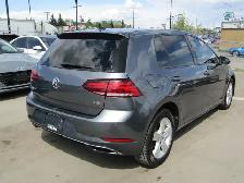 2018 Volkswagen Golf Comfortline w/Tech Pkg / Carplay / Leather - Photo 6