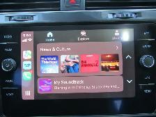 2018 Volkswagen Golf Comfortline w/Tech Pkg / Carplay / Leather - Photo 28