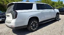2025 Chevrolet Suburban LT PREMIUM SMOOTH RIDE SUSPENSION | 1... - Photo 6