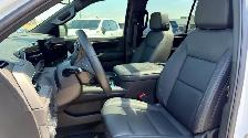 2025 Chevrolet Suburban LT PREMIUM SMOOTH RIDE SUSPENSION | 1... - Photo 12