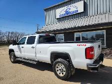2017 GMC Sierra 3500HD Crew Cab 4X4 WT 6L - Rebuilt Title - Photo 2