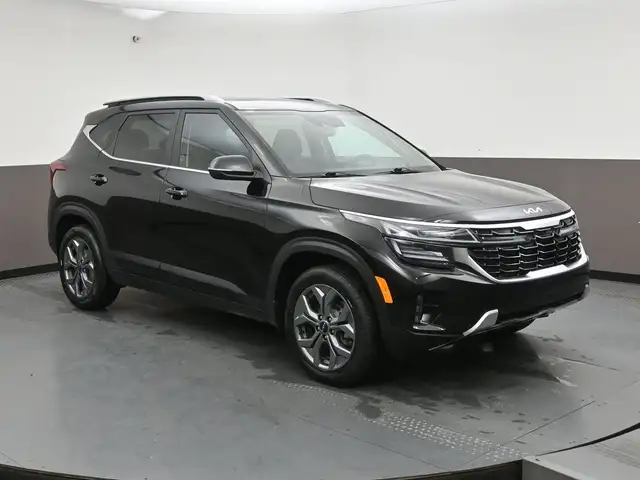 2025 Kia Seltos EX HEATED SEATS | LOW MILEAGE | AWD | SUNROOF &
