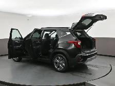 2025 Kia Seltos EX HEATED SEATS | LOW MILEAGE | AWD | SUNROOF & - Photo 58
