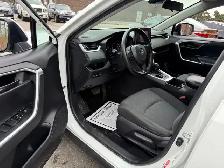 2022 Toyota RAV4 LE FWD - Photo 5