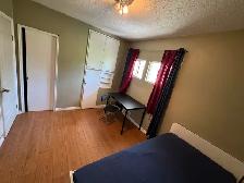 Room for rent near Universal  of Alberta - Photo 2