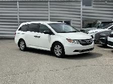 2015 Honda Odyssey SE / BACK UP CAMERA / 8- PASSENGER - Photo 6