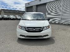 2015 Honda Odyssey SE / BACK UP CAMERA / 8- PASSENGER - Photo 9