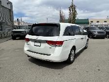 2015 Honda Odyssey SE / BACK UP CAMERA / 8- PASSENGER - Photo 18