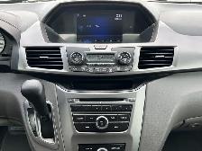 2015 Honda Odyssey SE / BACK UP CAMERA / 8- PASSENGER - Photo 30