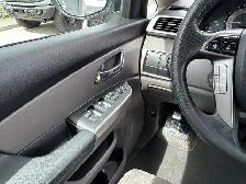 2015 Honda Odyssey SE / BACK UP CAMERA / 8- PASSENGER - Photo 35