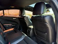 2017 Dodge Charger 4dr Sdn SXT RWD - Photo 10