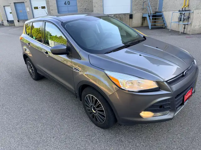 2014 Ford Escape SE 4dr Front-wheel Drive Automatic