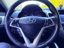 2013 Hyundai Veloster Base 3dr Hatchback Automatic - Photo 19