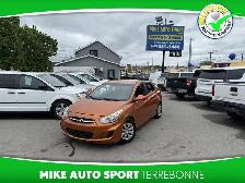 Hyundai Accent Voiture à hayon, 5 portes, boîte automatique GL 2