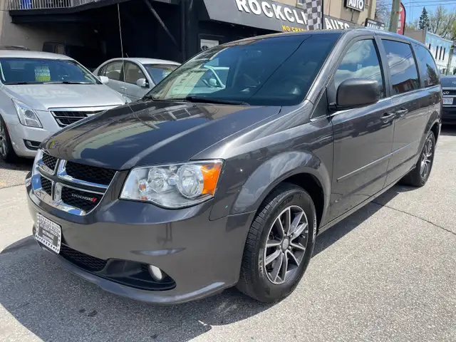 2016 Dodge Grand Caravan SE/SXT