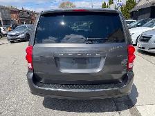 2016 Dodge Grand Caravan SE/SXT - Photo 6