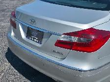 2012 Hyundai Genesis 4dr Sdn V6 w/Premium Pkg GREAT SERVICE HIS - Photo 10