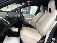 2024 BMW iX XDrive40 - Photo 12