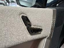 2024 BMW iX XDrive40 - Photo 13